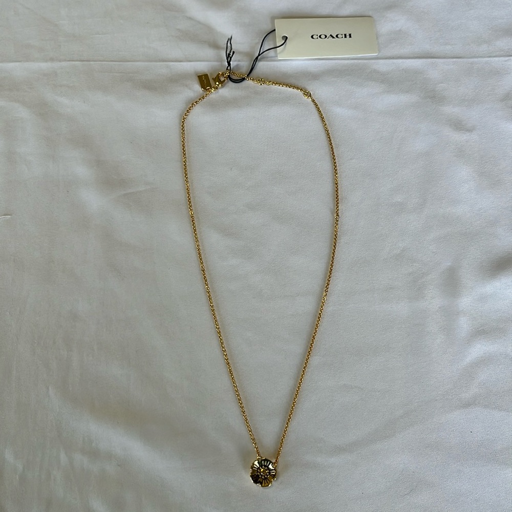 Coach Tearose Pendant Necklace Gold 16” + 2” extender NWT